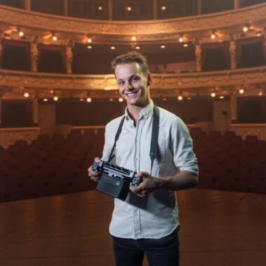 Marek divadlo portret 1600 1024x683 1